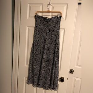 Never worn woman skirt